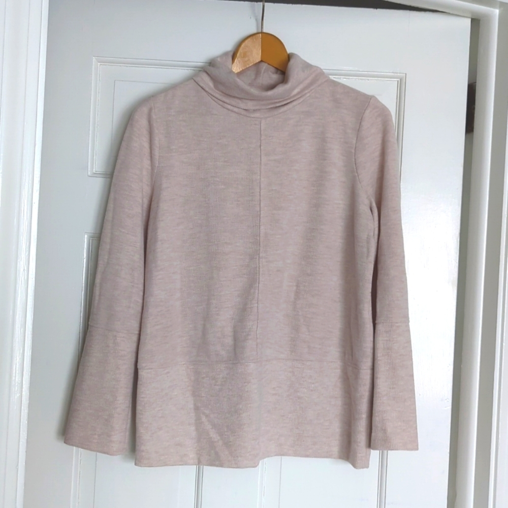 Simply Vera turtle neck knit top, tan, size Small